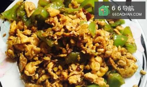 如何做尖椒炒鸡蛋？