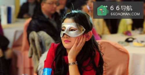 寂寥女郎:教你如何快速摆脱单身