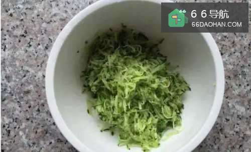 小清新口味的鸡蛋饼,快手早餐就它