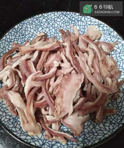 家常菜--青椒炒肚丝