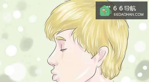 如何第一次跟女生接吻