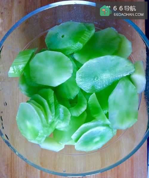 家常菜莴苣炒肉丝怎么做