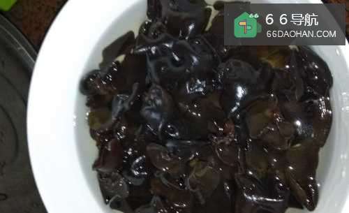 肉片炒木耳（家常菜）