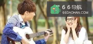 怎么判断男生是否看上你?