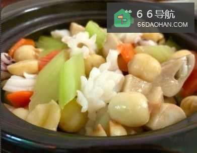 莲子煲的做法步骤,三分钟包你学会!