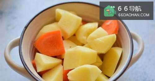 【土豆炖牛肉】简单做法