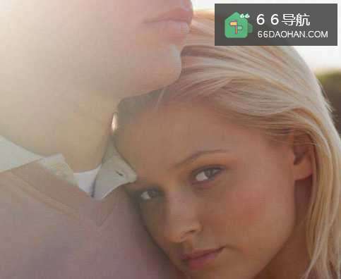 爱情中的女性,应该适当保持理性?