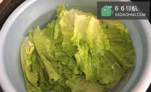 如何做美味的蚝油生菜?