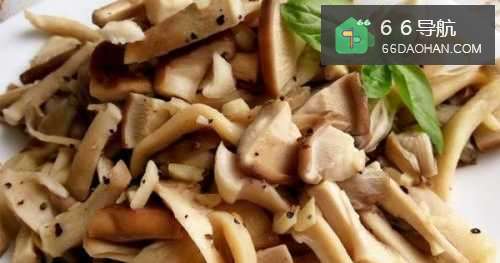 蒜味椒盐菇的做法