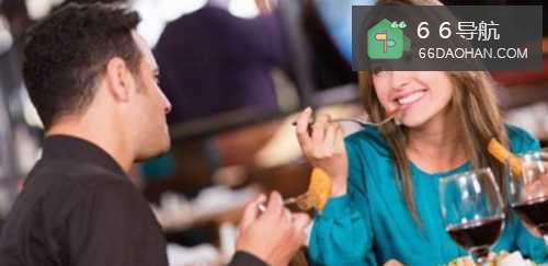 如何通过女生的微信朋友圈识别恋爱空窗期