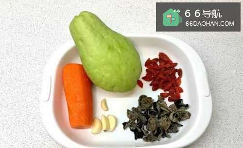 怎样做出家常菜系列之清炒佛手瓜