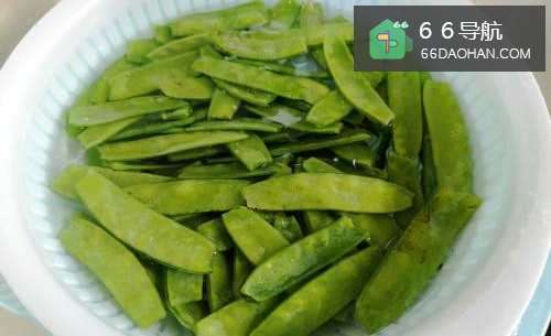 豌豆角炒肉(简单易做)