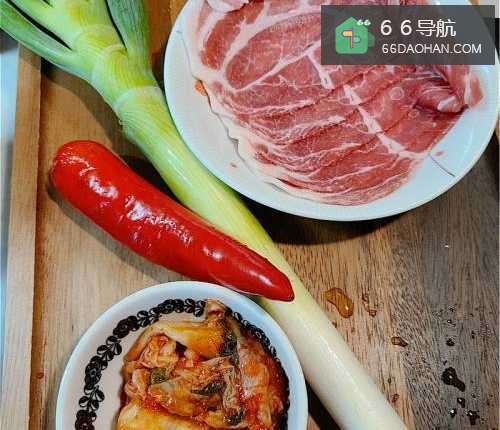 怎么样处理出家常菜系列之韩式泡菜炒猪肉