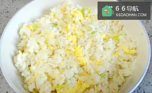 简单美味的鸡蛋炒饭