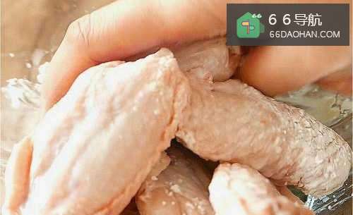 怎样做出家常菜系列之姜葱蚝油鸡翅