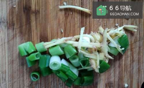 简易家常菜—青椒炒鸡蛋