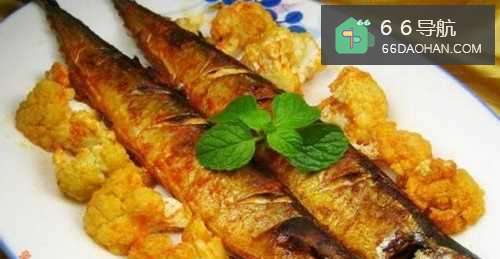 怎么做一道美味的花菜烤秋刀鱼 ?