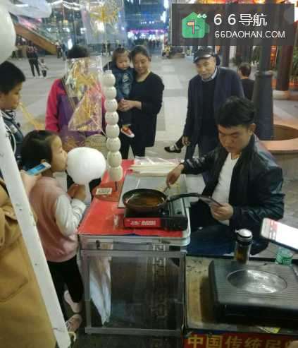 小朋友们最爱的糖画