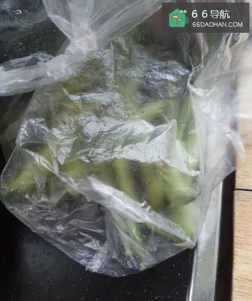 如何制作爆炒四季豆