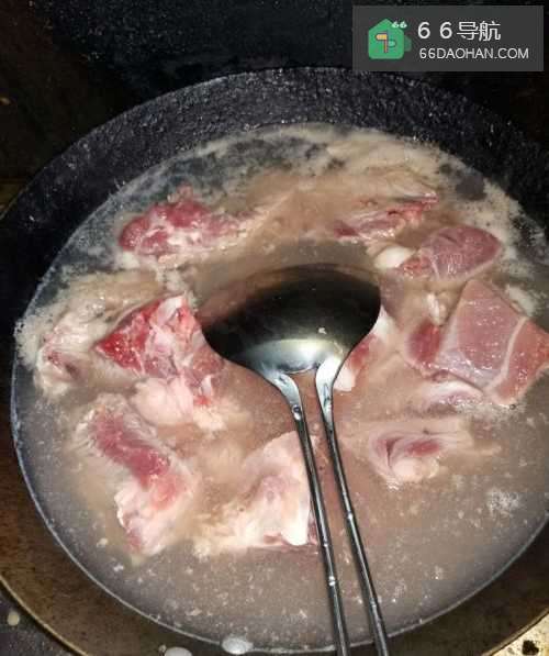 教你如何做家常炖排骨简单的美味?