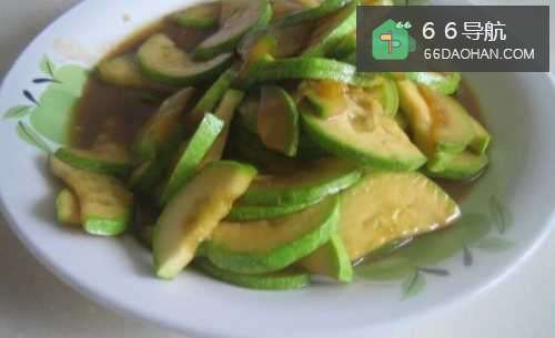 怎样用肉汁焖西葫芦片