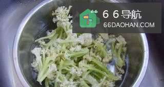 菜谱家常菜做法大全：[1]干煸孜然花菜