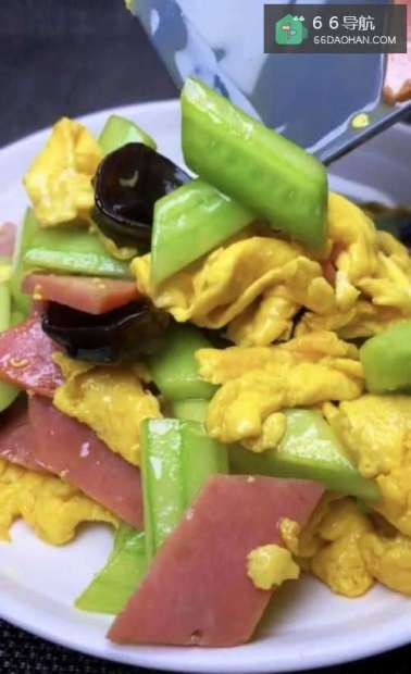 黄瓜鸡蛋火腿肠的做法