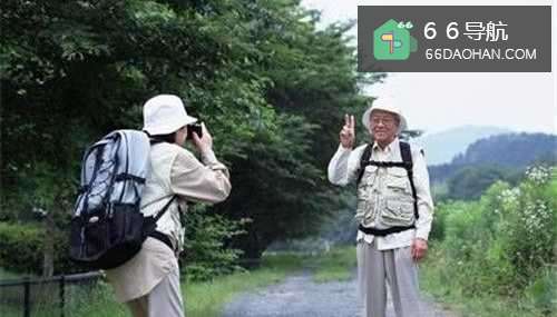 老人出去旅游注意啥 老人旅游需要带啥