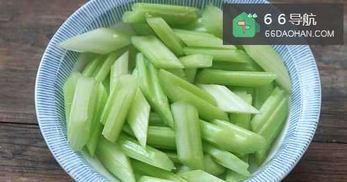 【腰果玉米丁】简单做法