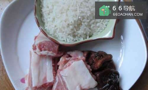 【香菇排骨粥】简单做法