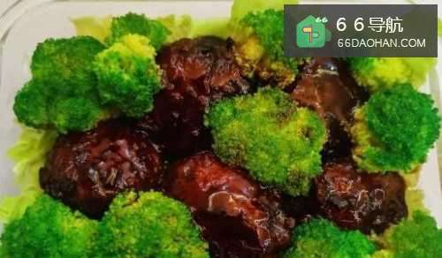 怎么做一道美味的红烧狮子头 ？