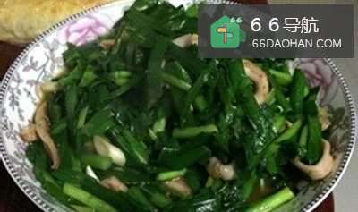 愚人家常菜之“韭菜炒鱿鱼圈”