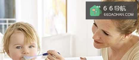 家长给孩子喂饭的时候需要注意什么?