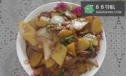 如何做家常菜-洋葱炒土豆片