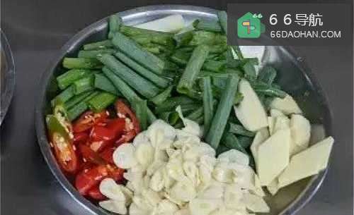 如何做塔香蛤蜊