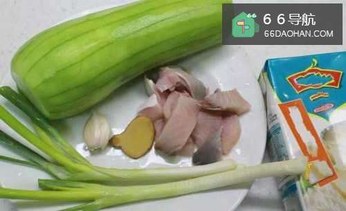 怎样做出家常菜系列之丝瓜鱼片砂锅