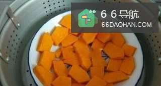 如何做淡奶油南瓜餐包(超级好吃!!!)