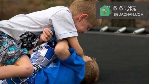 家长打骂孩子会有哪些危害?