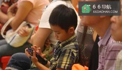 怎样克服小孩长时间玩手机的坏习惯?