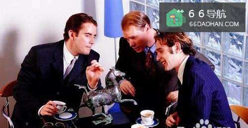 职场礼仪:如何让别人愿意与你交谈