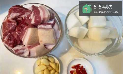 怎样做出家常菜系列之蒜香红烧五花肉