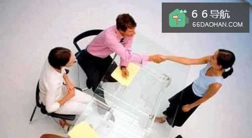 这才是真正的人脉!你那是在凑好友个数!