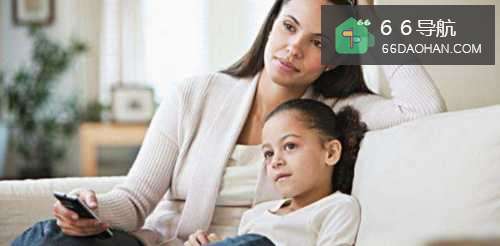 如何避免女儿早恋?