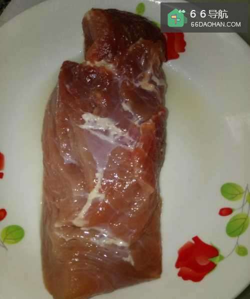 瘦肉炒双菇的简易做法