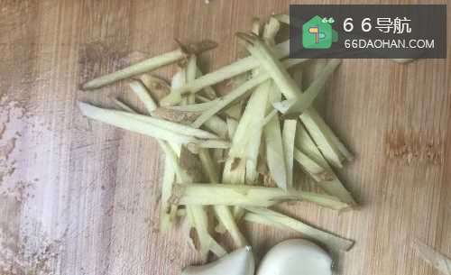 如何做蒜苗炒牛肉?