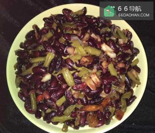 红腰豆炒酸豆角的家常做法