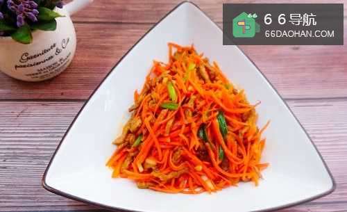 胡萝卜丝炒肉的做法