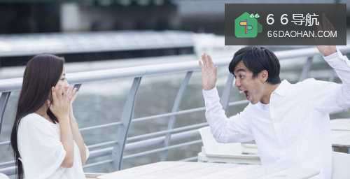 女孩喜欢你会有哪些反映?