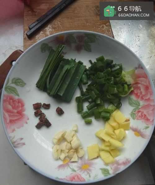 牛肉炖白萝卜的做法