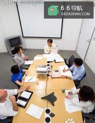 怎么才能使职场人士充满激情呢？